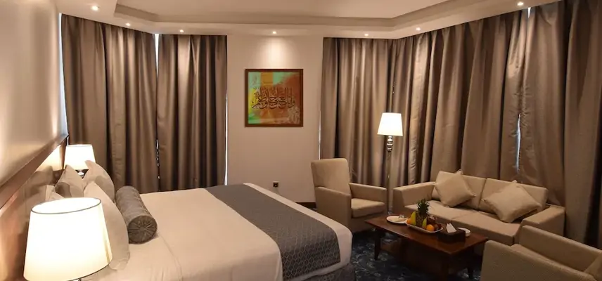 Zaha Al Munawara Hotel image